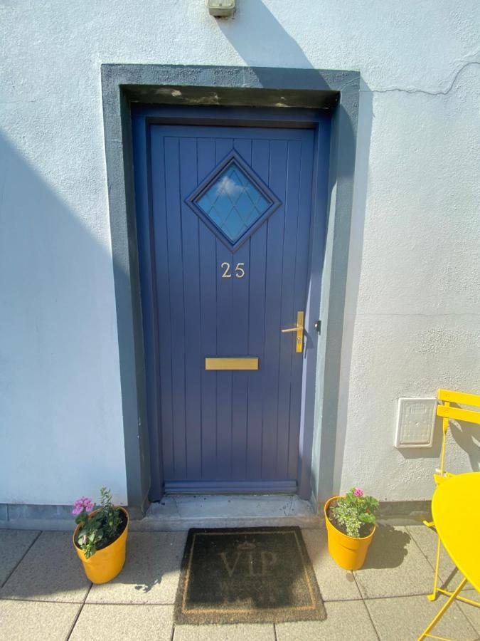 3 Bedroom House Located In Centre Of Carndonagh Dış mekan fotoğraf